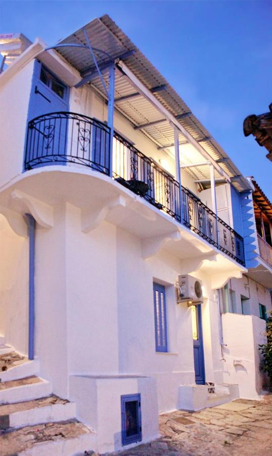 Rodia House Villa กลอซซา ภายนอก รูปภาพ